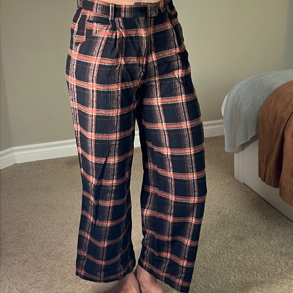 Princess Polly Plaid Print pants - Picture 2 of 3